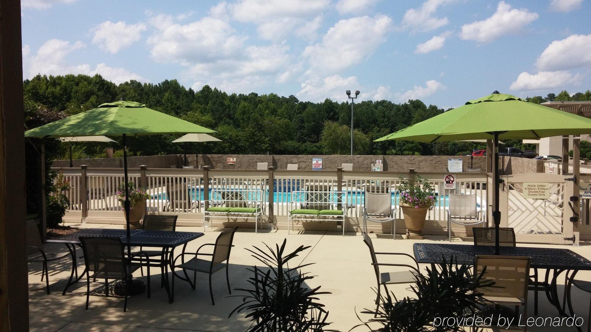 Doubletree By Hilton Fayetteville Eksteriør billede